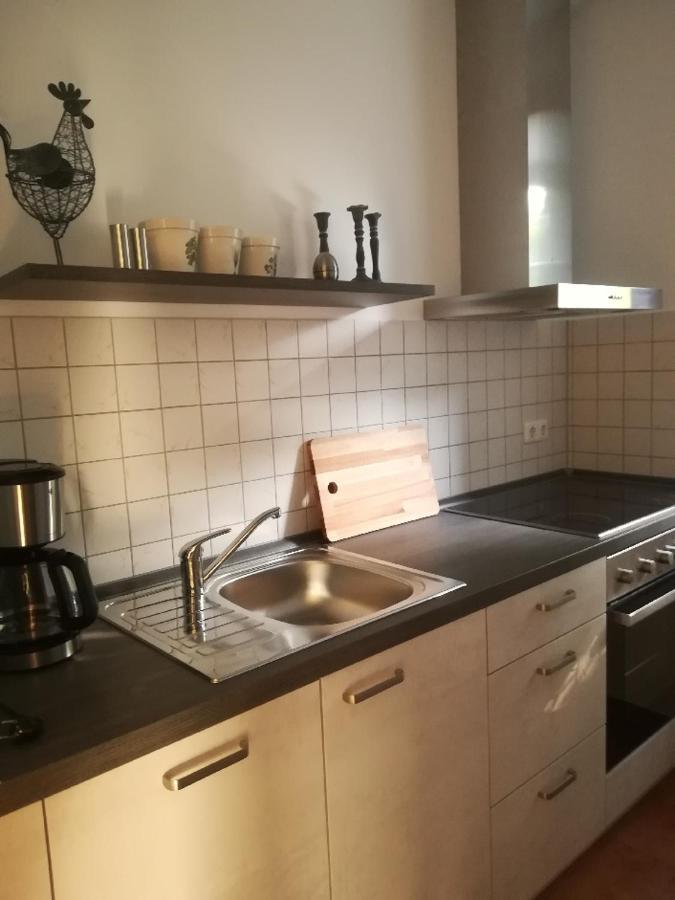 Apartment In Ruhiger Wohnlage Sie Sind In 3 Minuten Am Trebbower See Oder In 30 Minuten An Der Ostsee Klein Trebbow Buitenkant foto